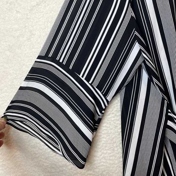 Cato Womens Black White Striped Boatneck Tie Front Top SIZE 26/28W PLUS - Picture 3 of 7